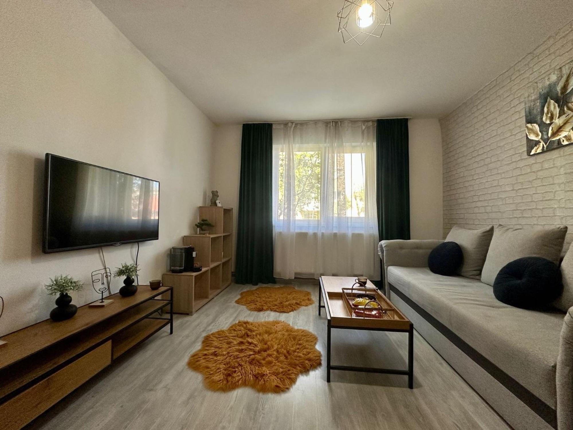 Londof Apartments- New Center Braşov Esterno foto